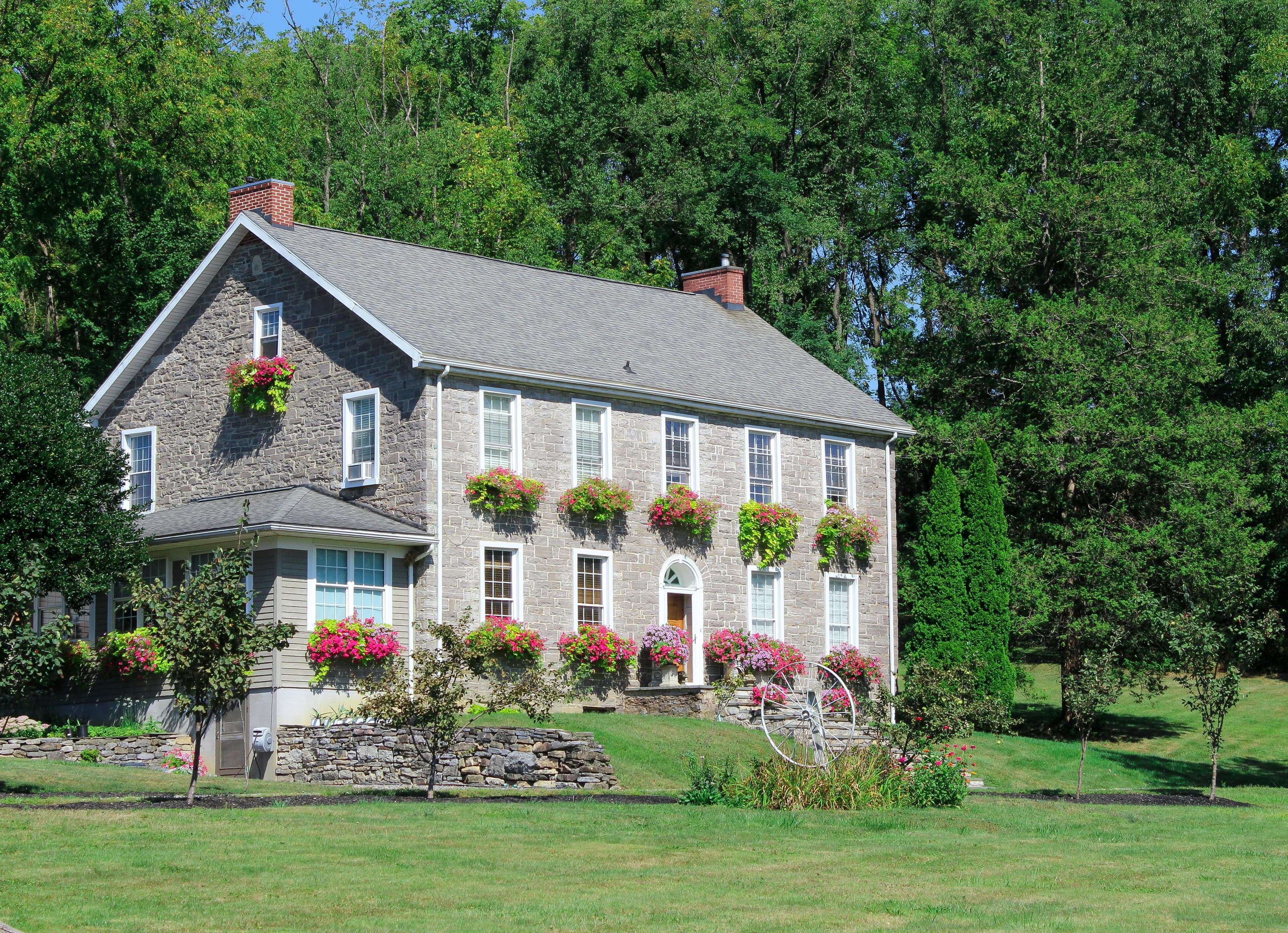 Homes in Monroe, CT