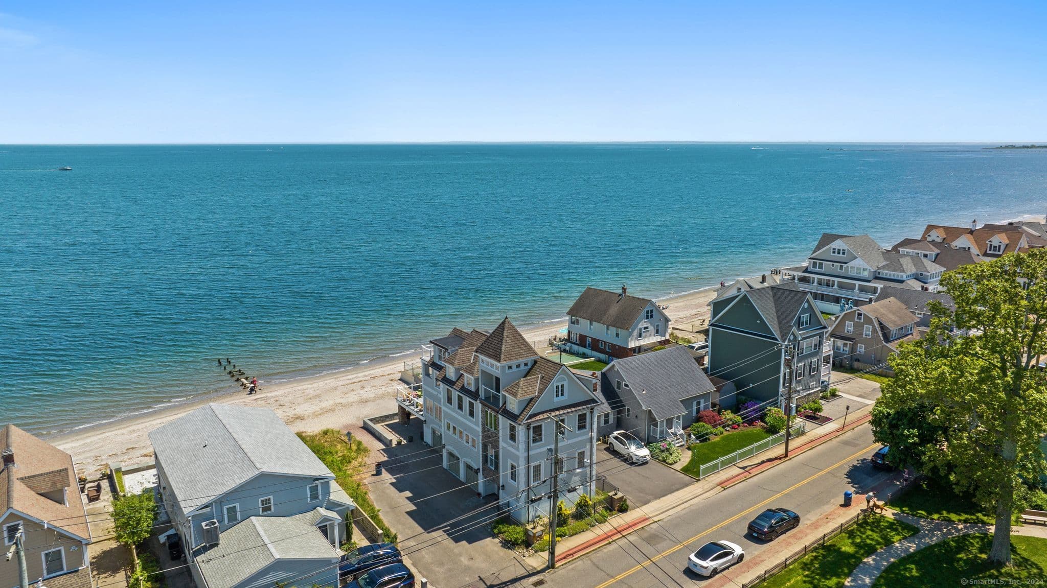 232 Broadway, Milford, CT — Sold