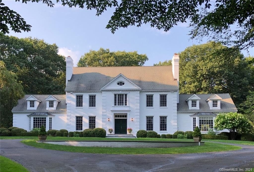 11 Old Country Road, Woodbridge, CT — Sold